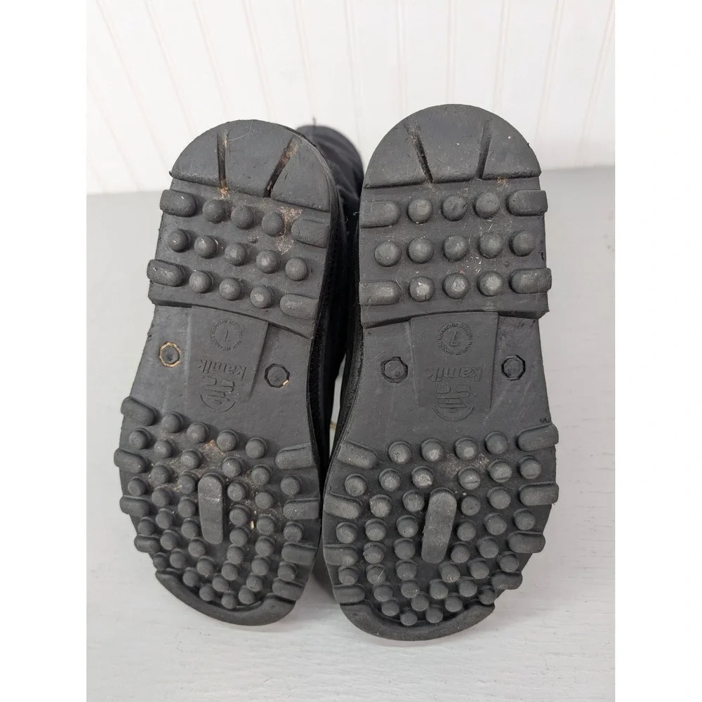 Kamik Canada Black Snow Boots Boys Youth Size 7 Winter Waterproof Insulated Warm